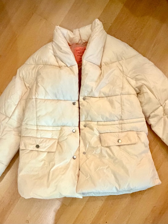 J. Crew Jackets & Blazers - J. Crew Short Cream Puffer Jacket